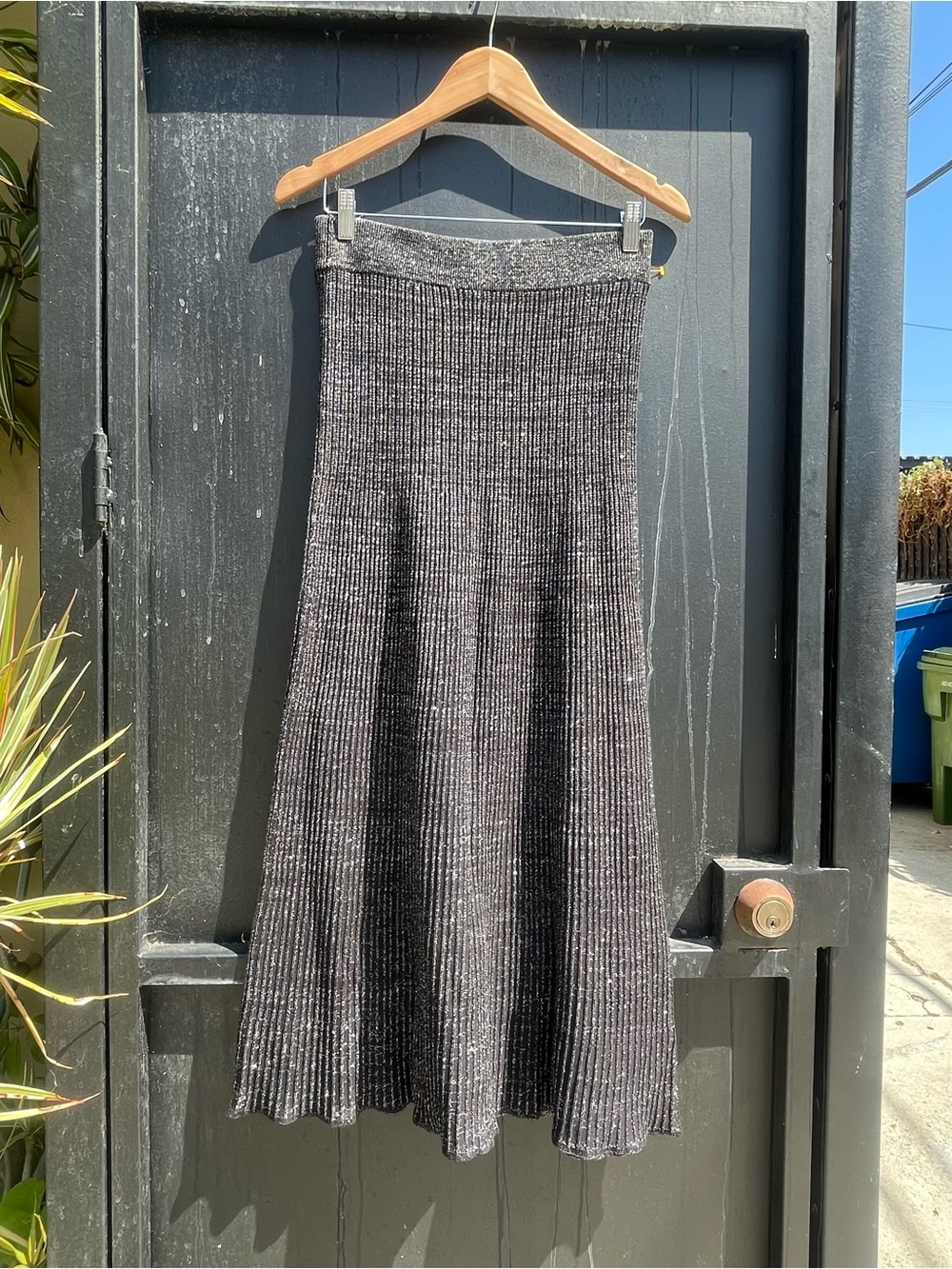 Free People Maxi Sweater Skirt Sz XS NWOT Silver Sparkle Lurex & Black